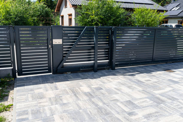 Best Driveway Paving Contractor  in Mont Clare, PA